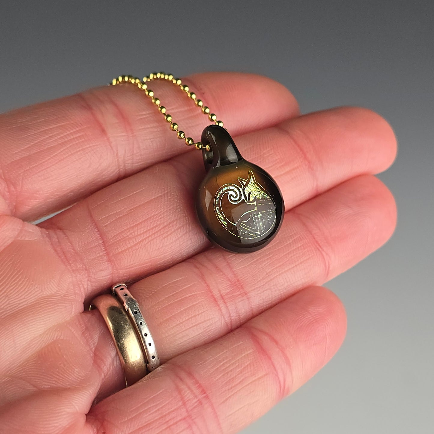 Mini Gold Aztec Dichro: Electrum