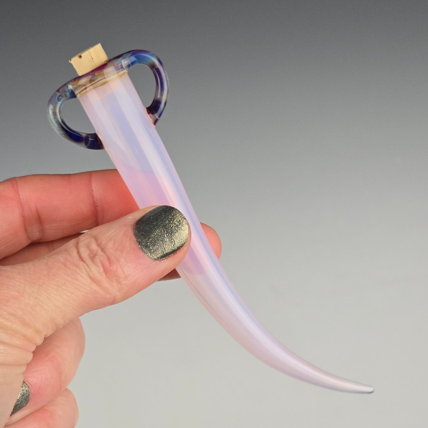 Blossom Whisker Keeper 3.75"