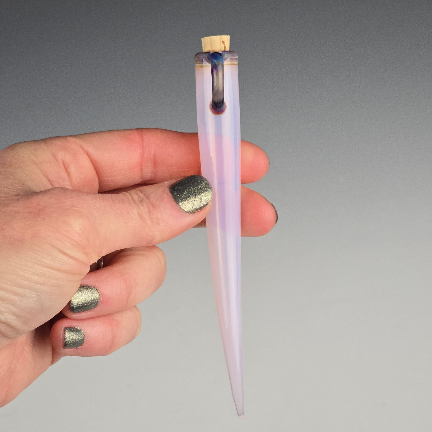 Blossom Whisker Keeper 3.75"