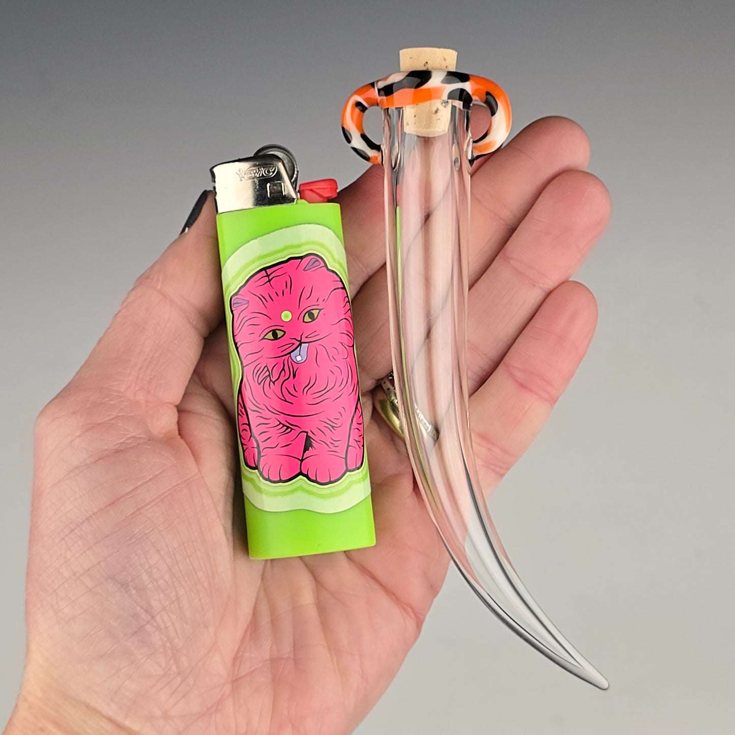 Calico Hanging Whisker Keeper 4.25"
