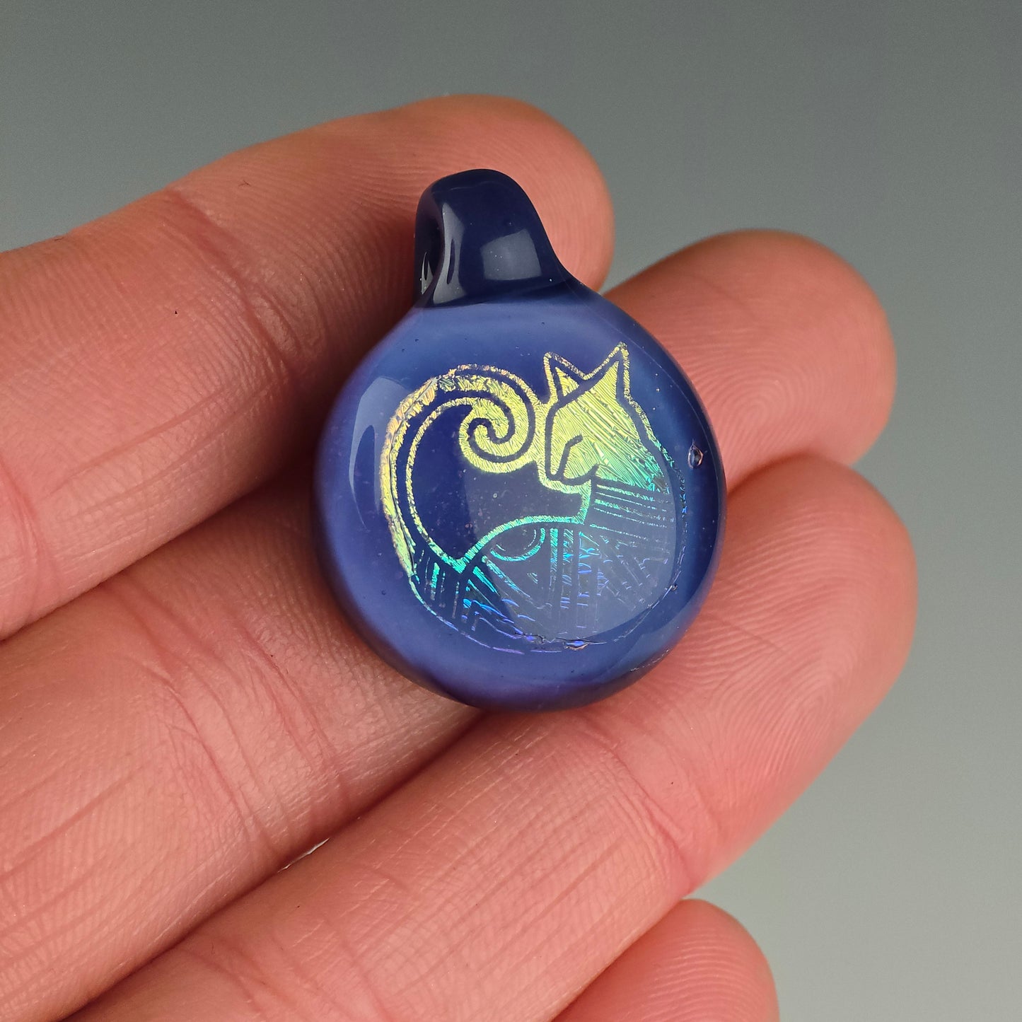 Rainbow Aztec Dichro: Wisteria Eggplant