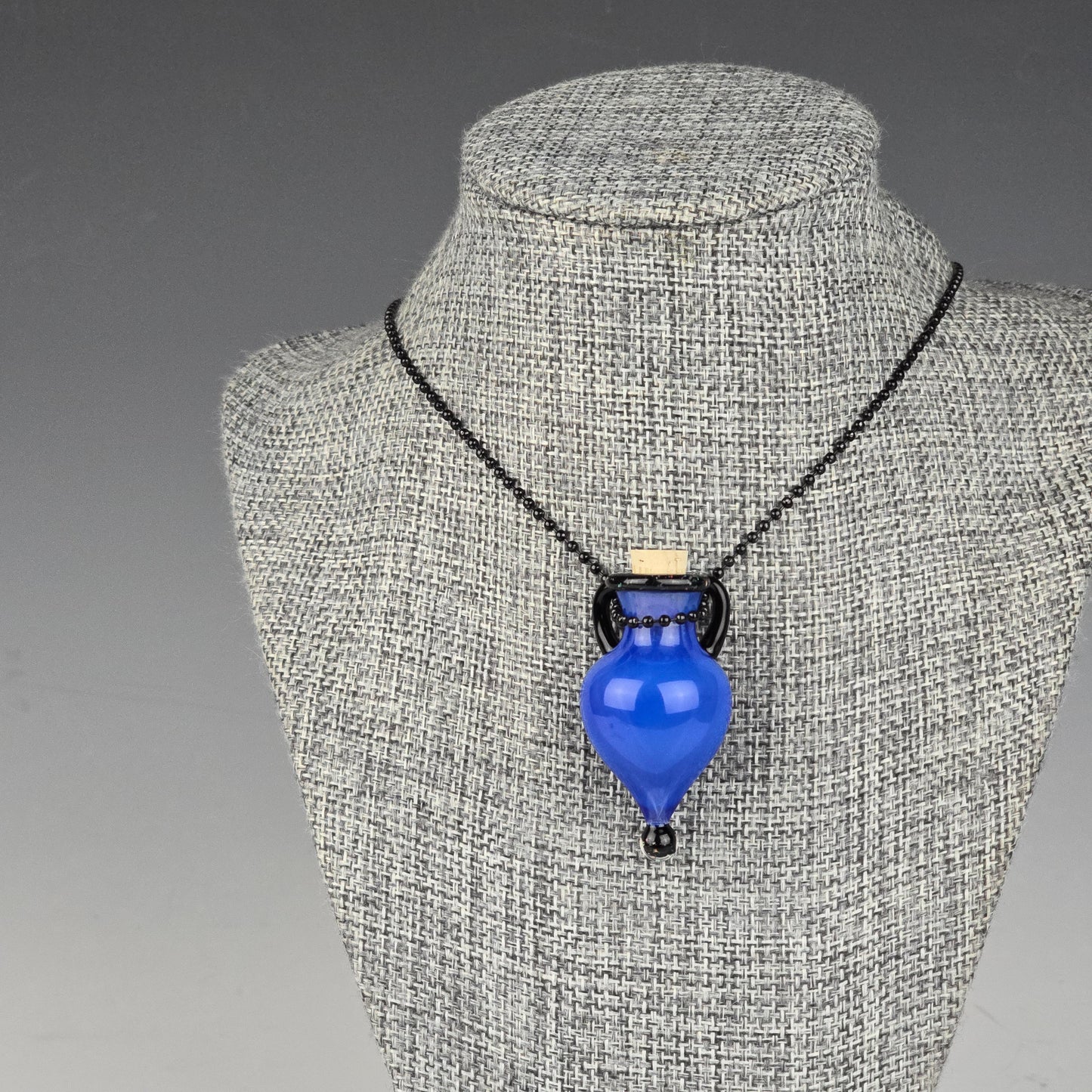 Neptune Hanging Keeper