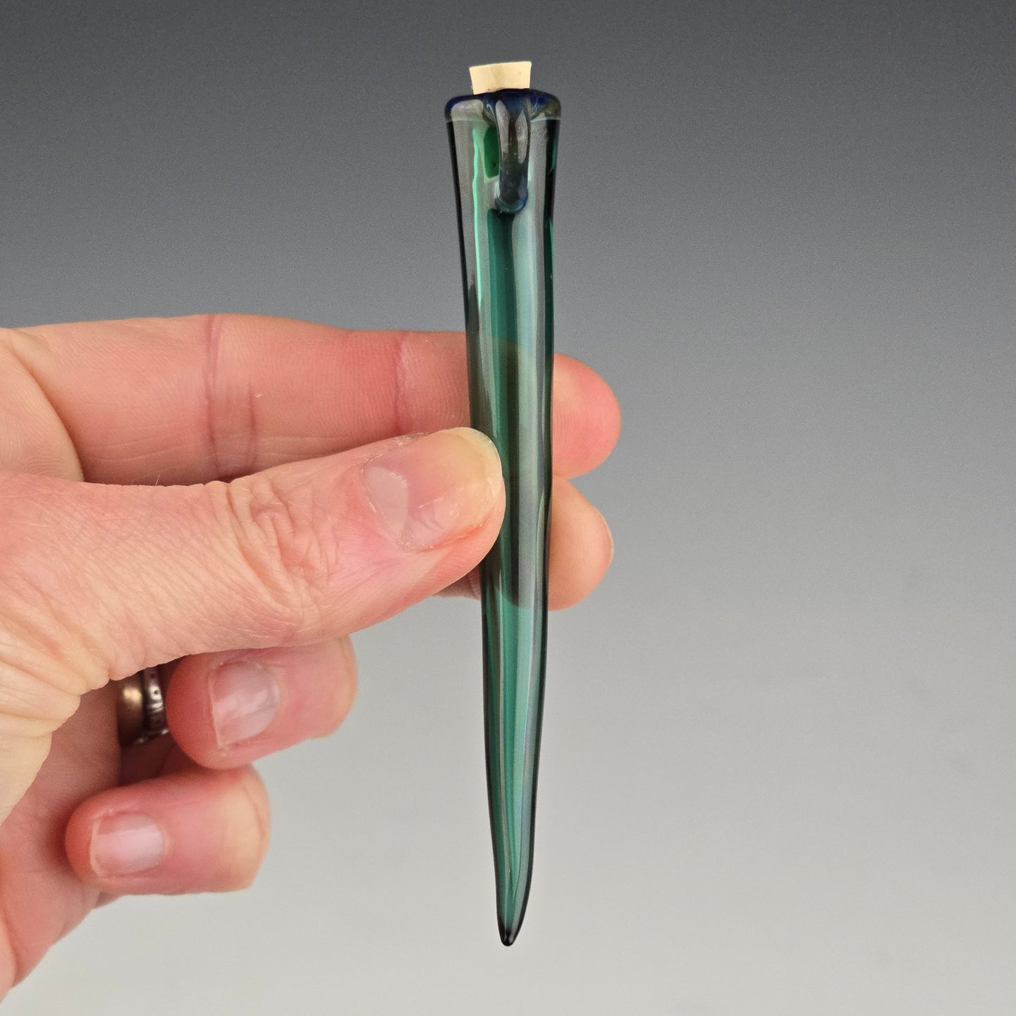 Mini Emerald Europa Whisker Keeper 3"