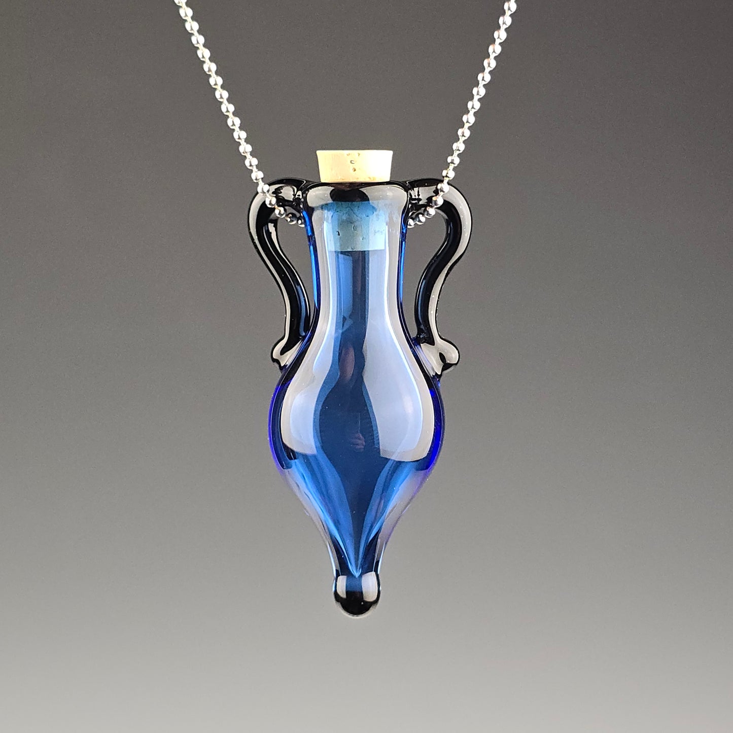 Cobalt Hanging Keeper