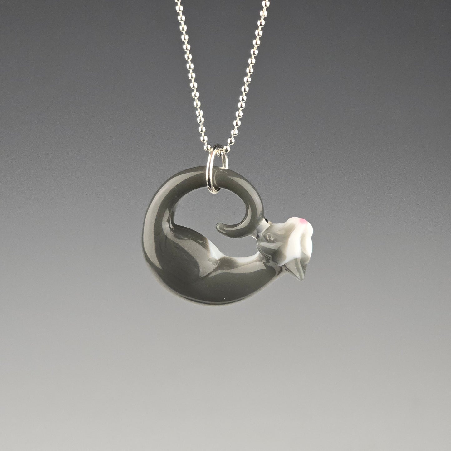 Gray & White: mini/small