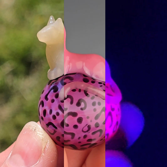 UV Lucy Magenta with CFL Peach Satin Loaf 25mm