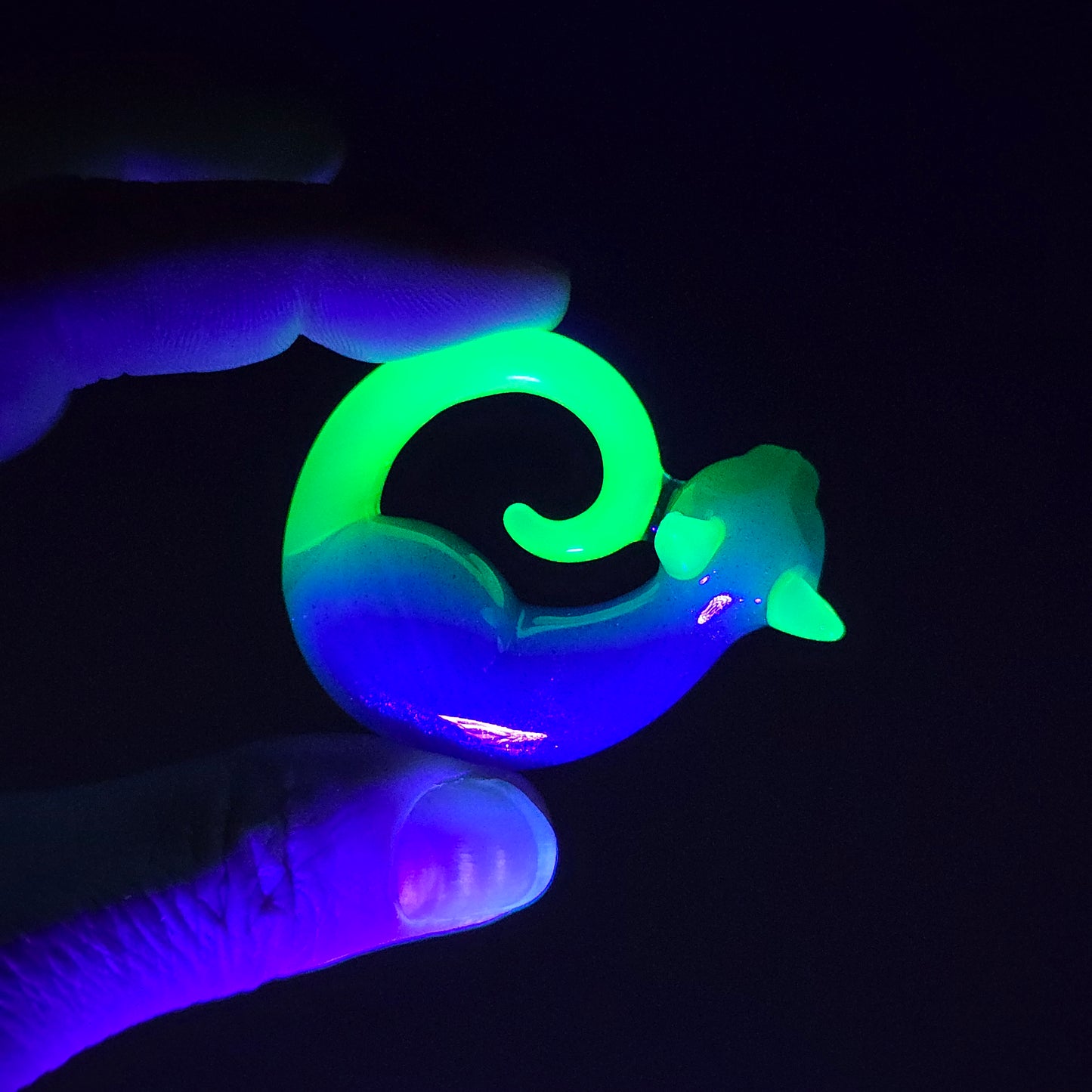 UV Green Sparkle Siamese: regular