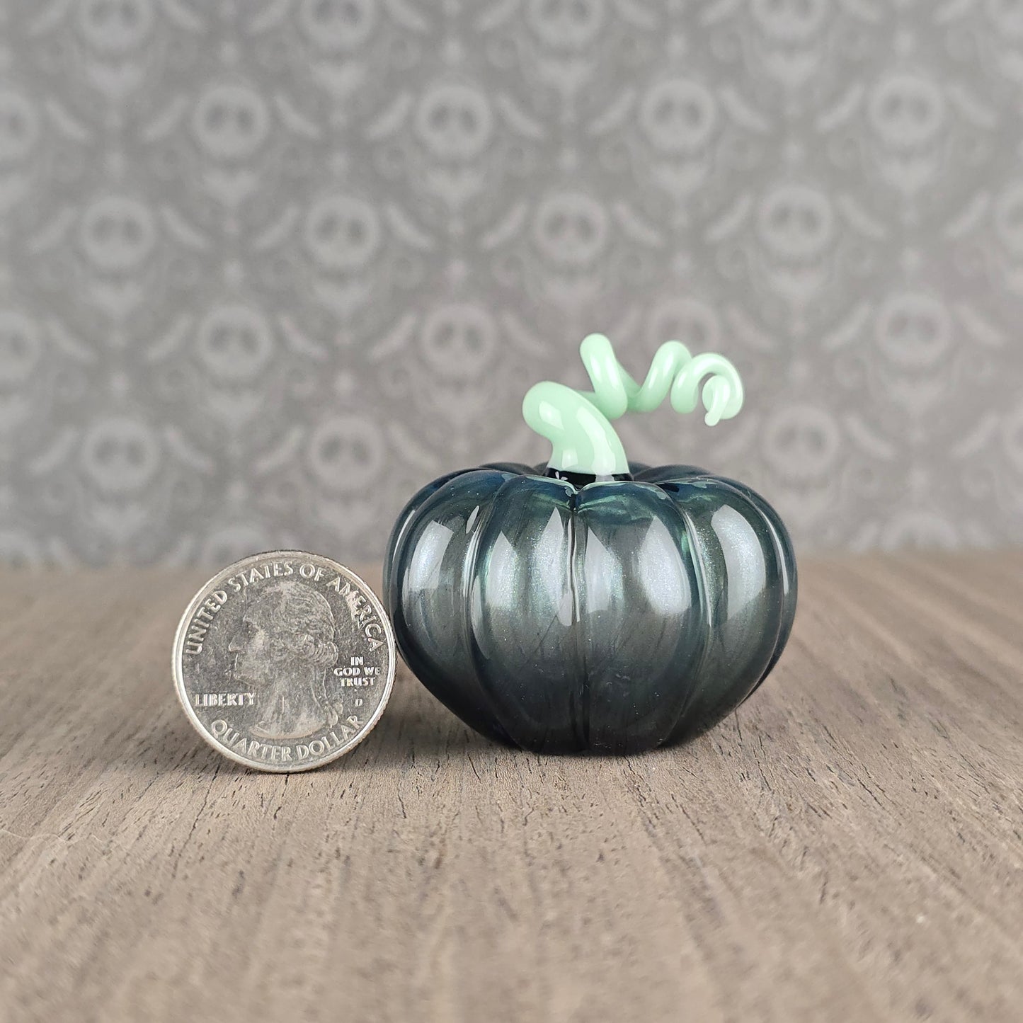 Hollow XL Pumpkin Trinket