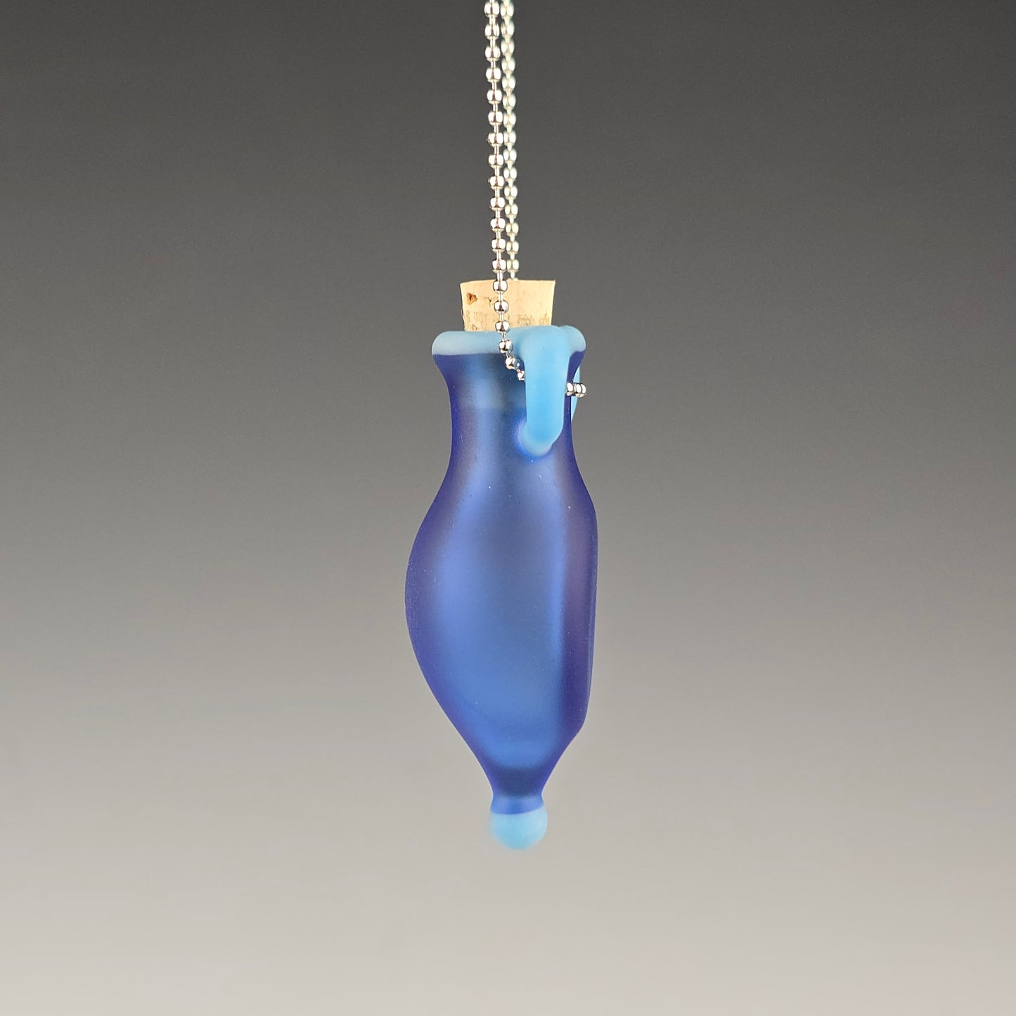 Frosted Cobalt Sibera Hanging Keeper