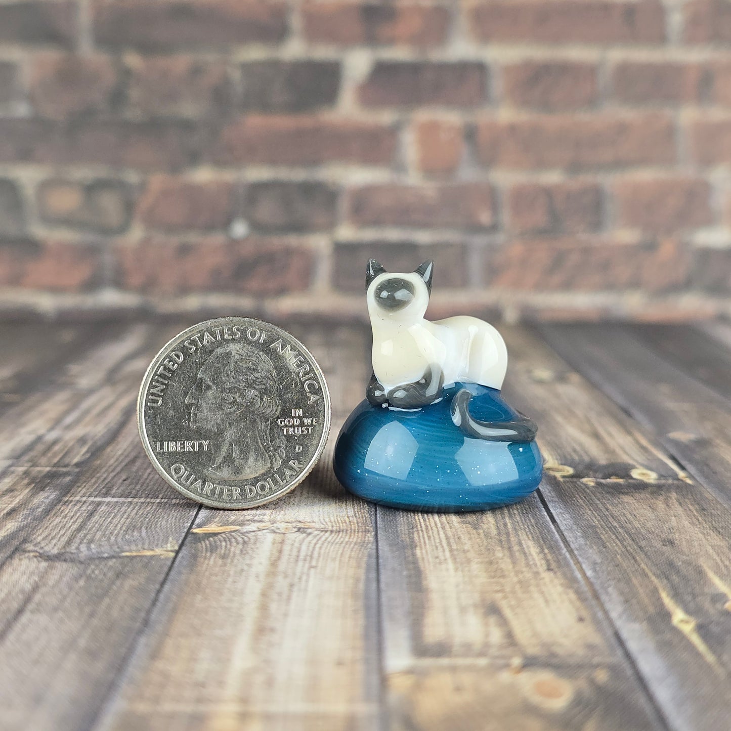 Blue Point Siamese Statuette