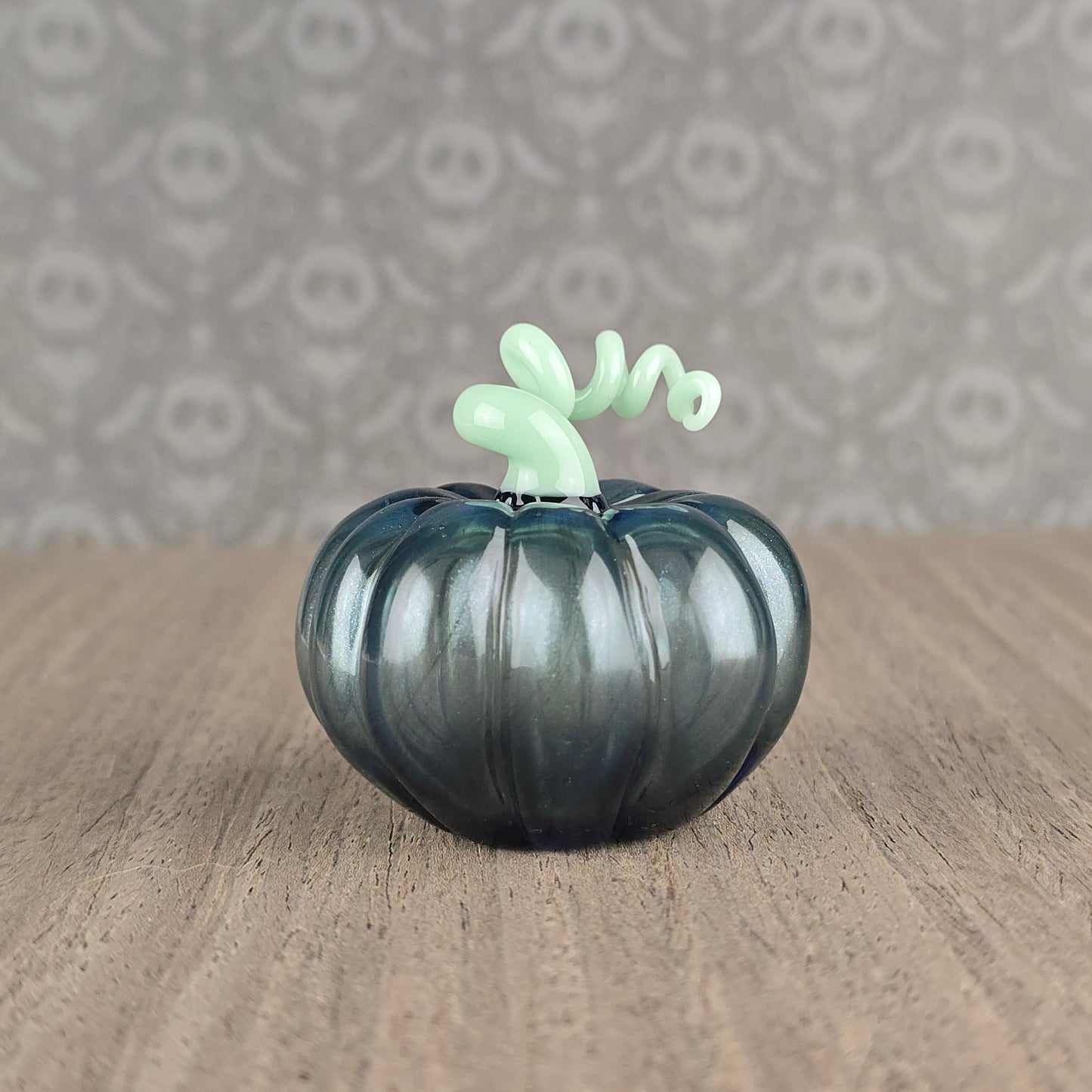 Hollow XL Pumpkin Trinket