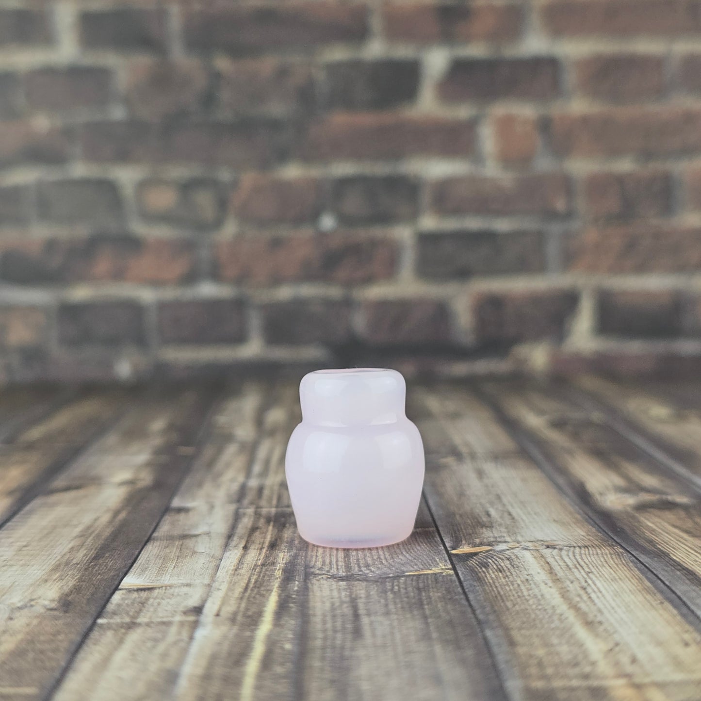 Mini Blossom Whisker Vase 1