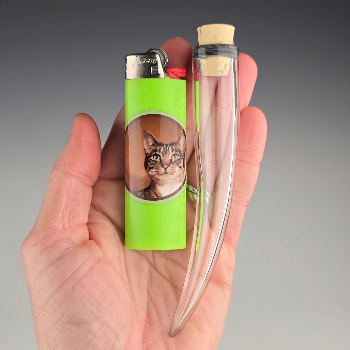 Dark Gray Tabby Whisker Keeper: 4"