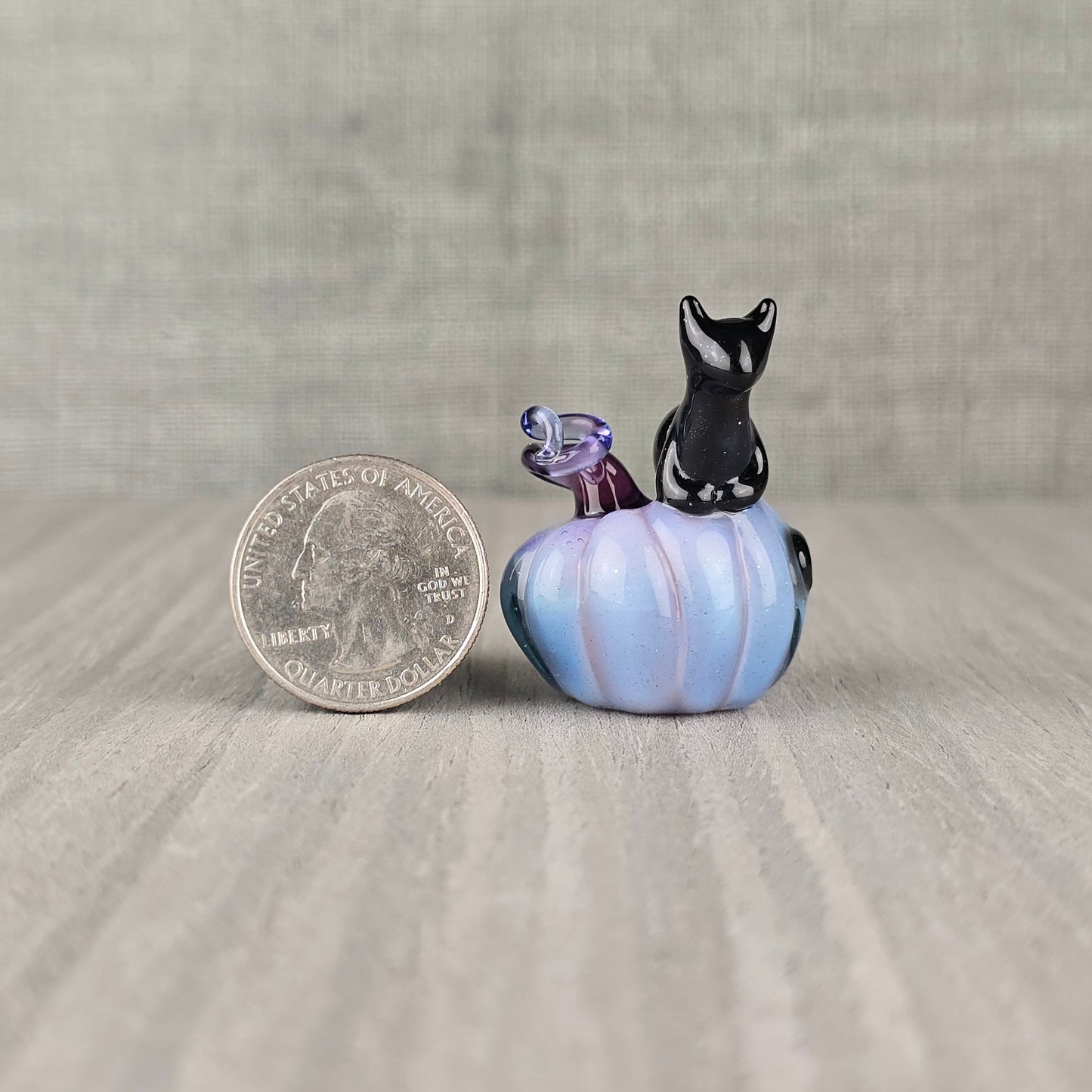 Galaxy & Pink SlymeDust Pumpkin Loaf Trinket