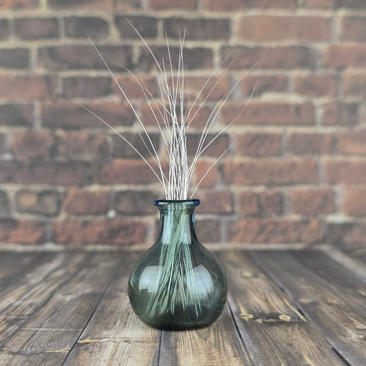 Sparkly Gray Whisker Vase #2