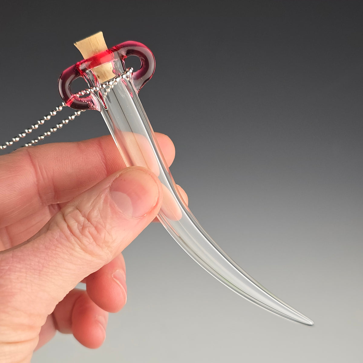 Hanging Whisker Keeper: Tela Magenta 4"