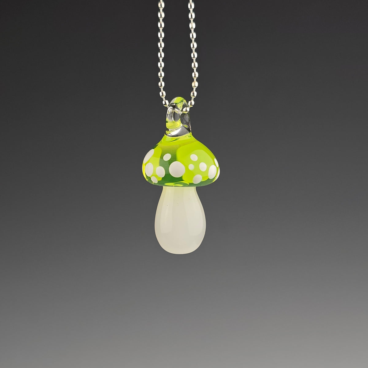 Mushroom: Large UV Yellow & Glowstick