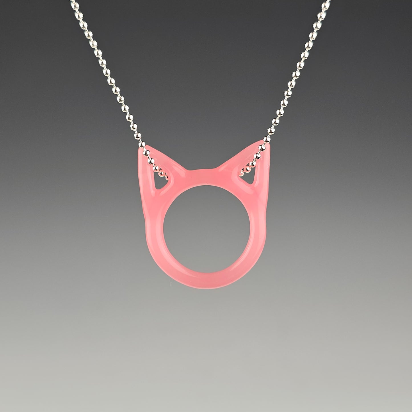 CFL Shifty Peach Satini Kitty Face