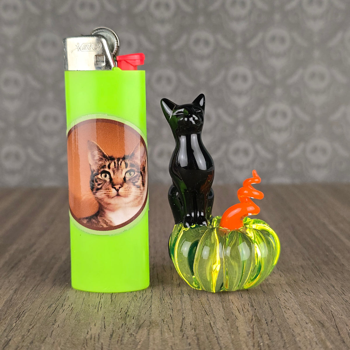 UV ion Pumpkin & Sitting Kitty Sculpture