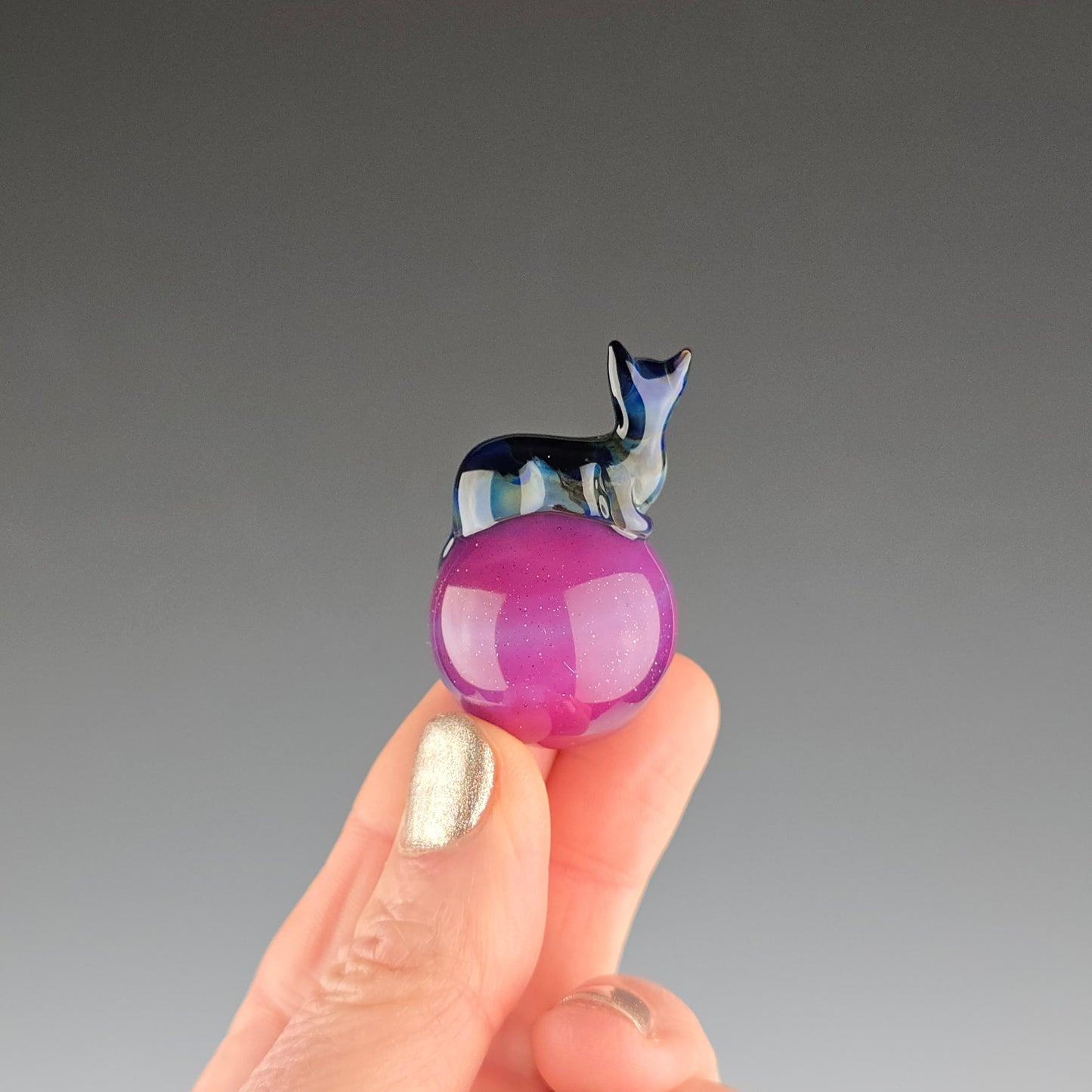 Telamagenta Stardust & Purple Sable Loaf 25mm