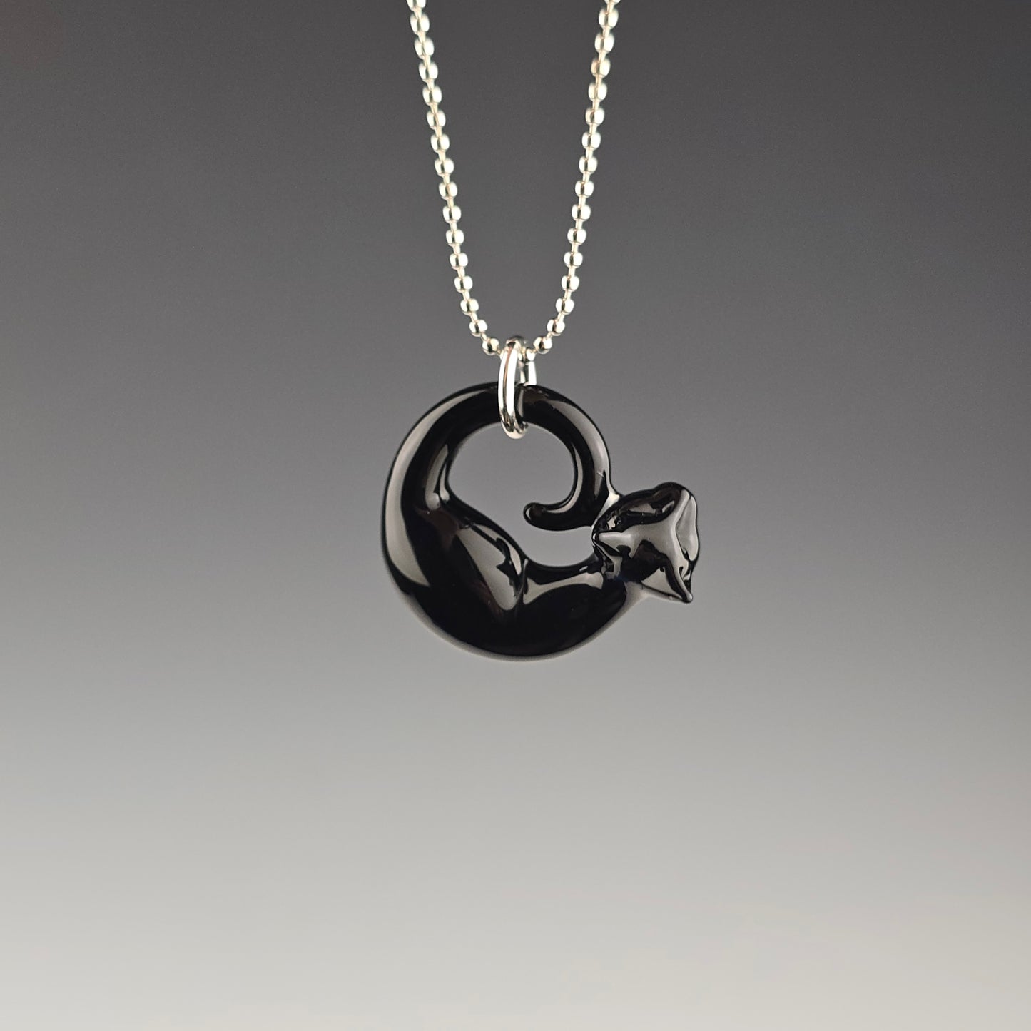 Onyx Black: micro