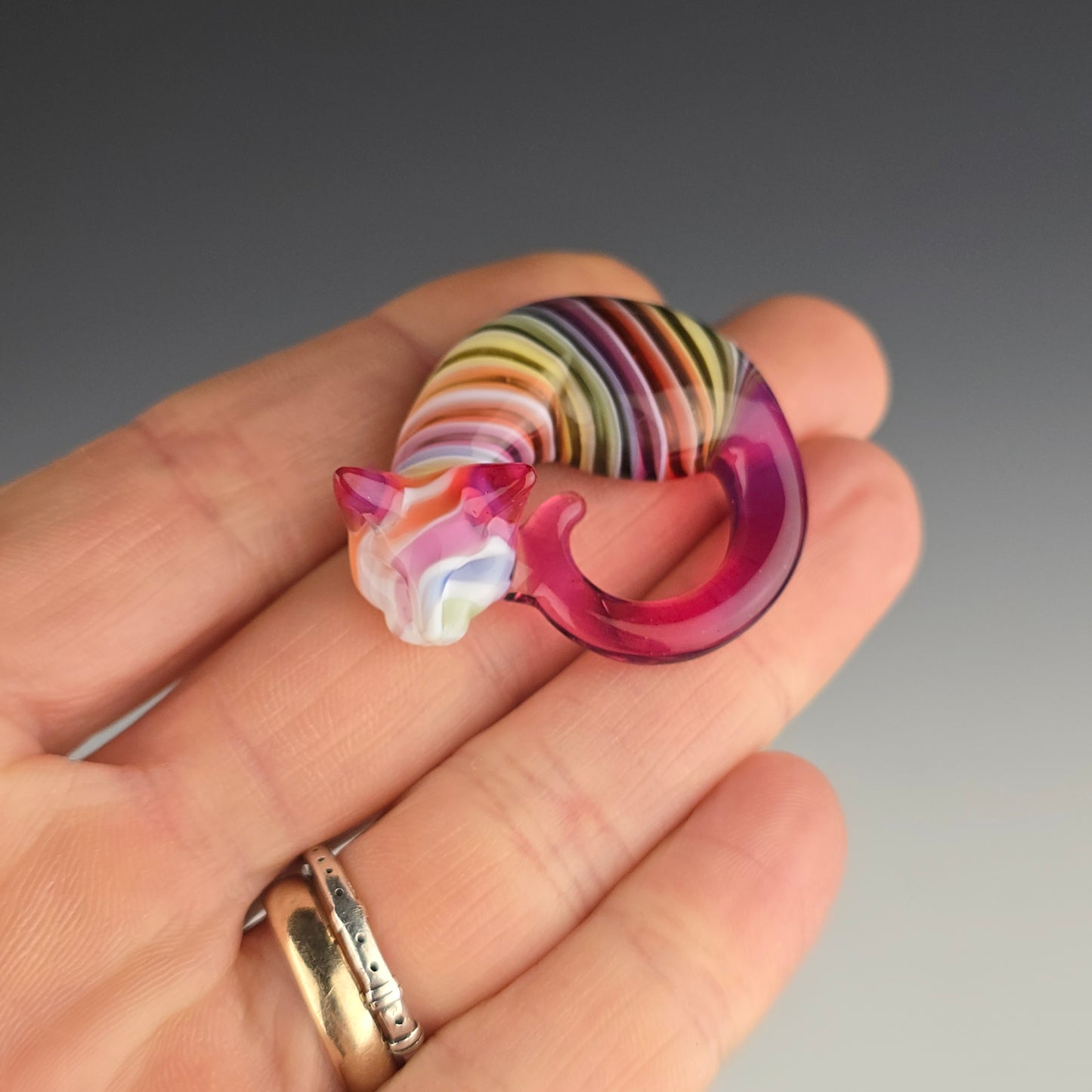 White Metallic Rainbow: mini