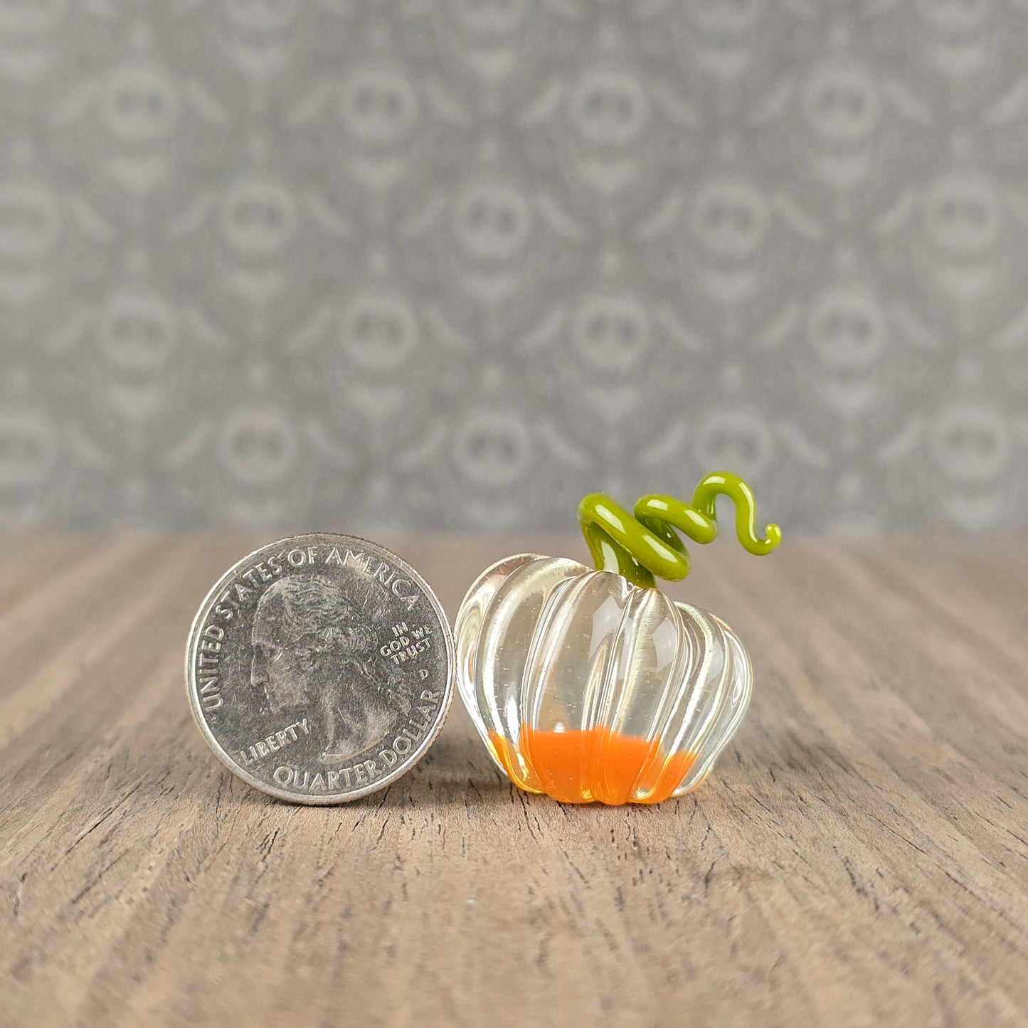 Pumpkin Trinket: UV Lucy & Lava