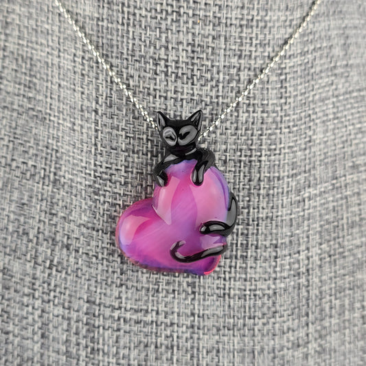 UV Telamagenta with Black Violet Clingy Kitty