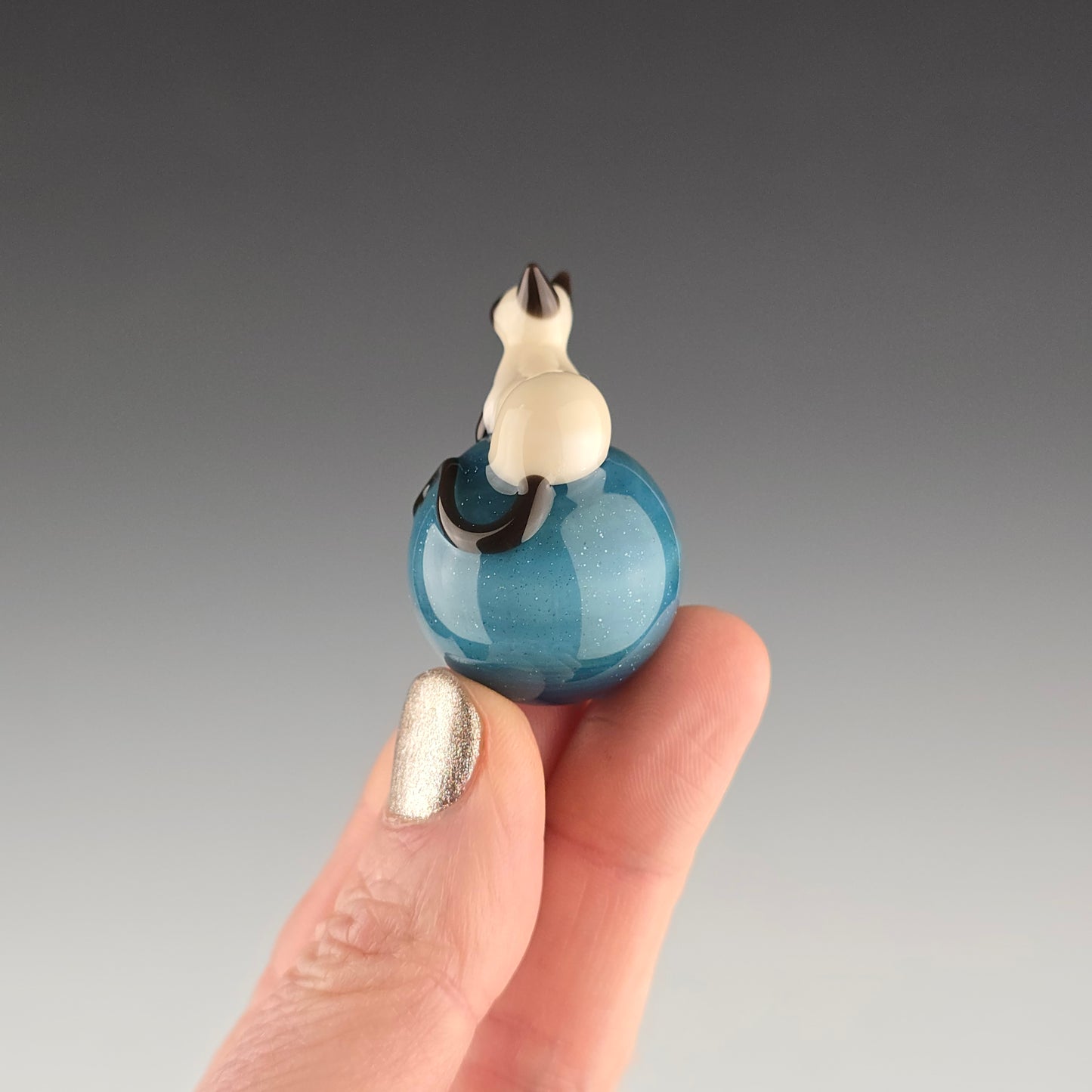 Blue Slyme & Seal Point Loaf 25.6mm