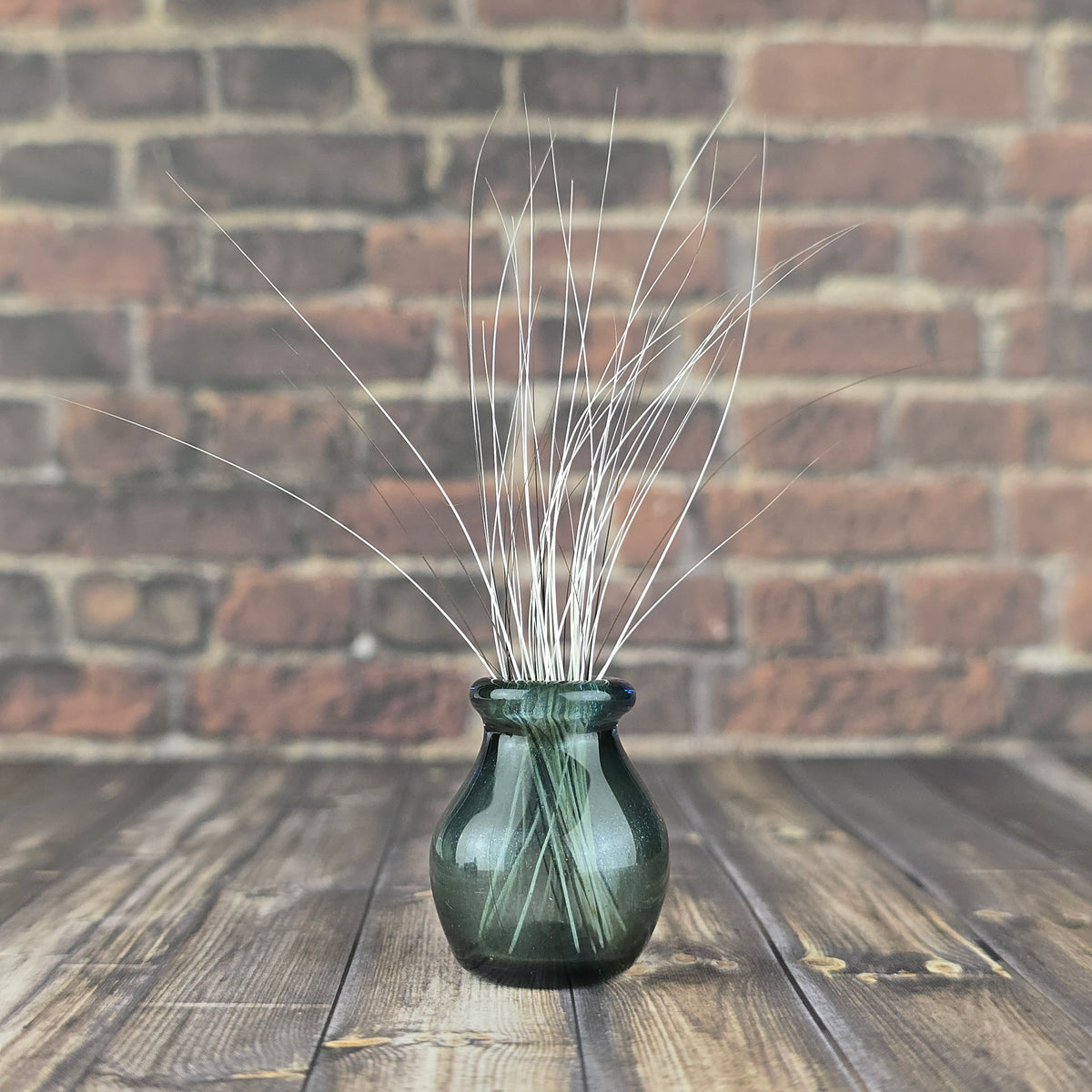 Sparkly Gray Whisker Vase #1