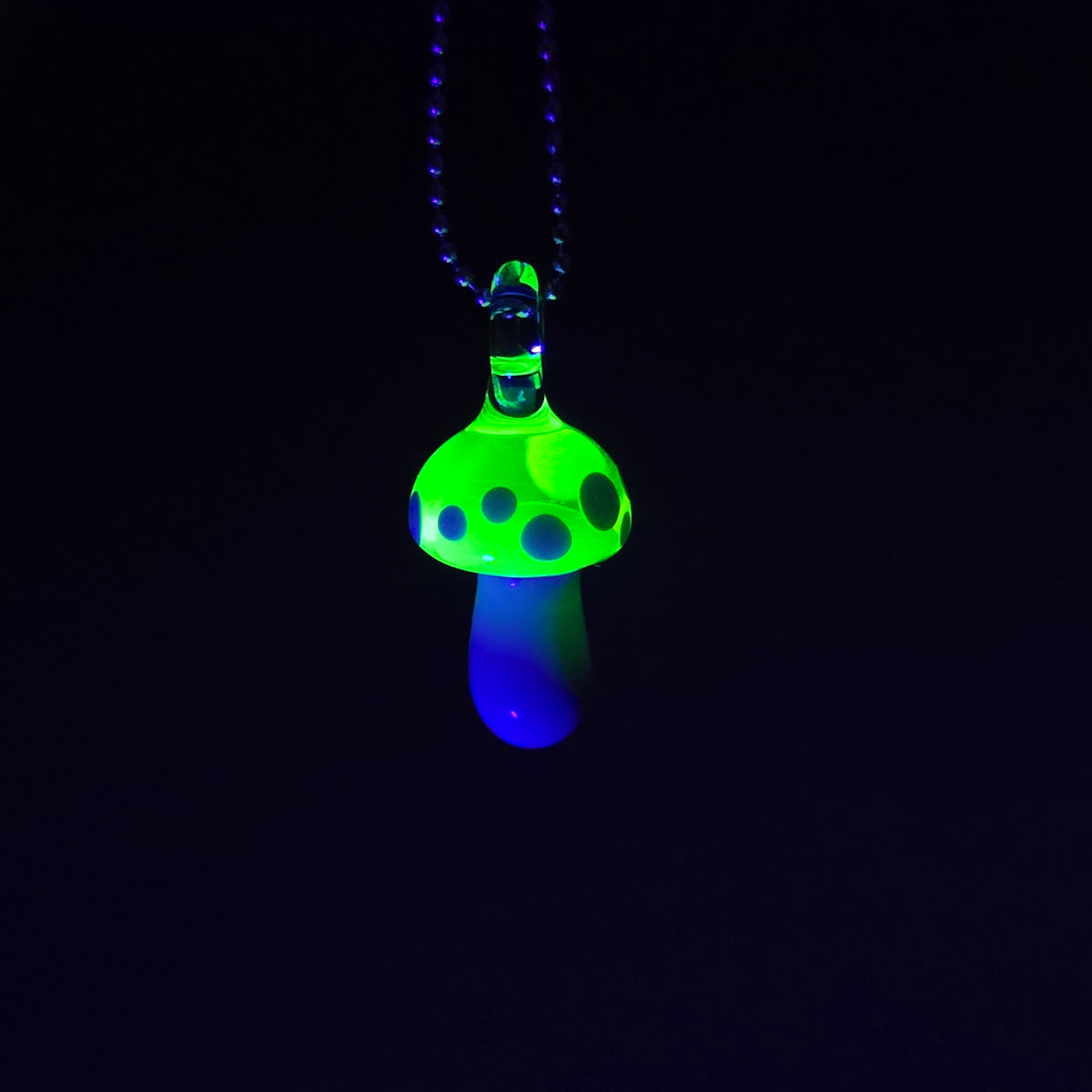 Mushroom: Large UV Yellow