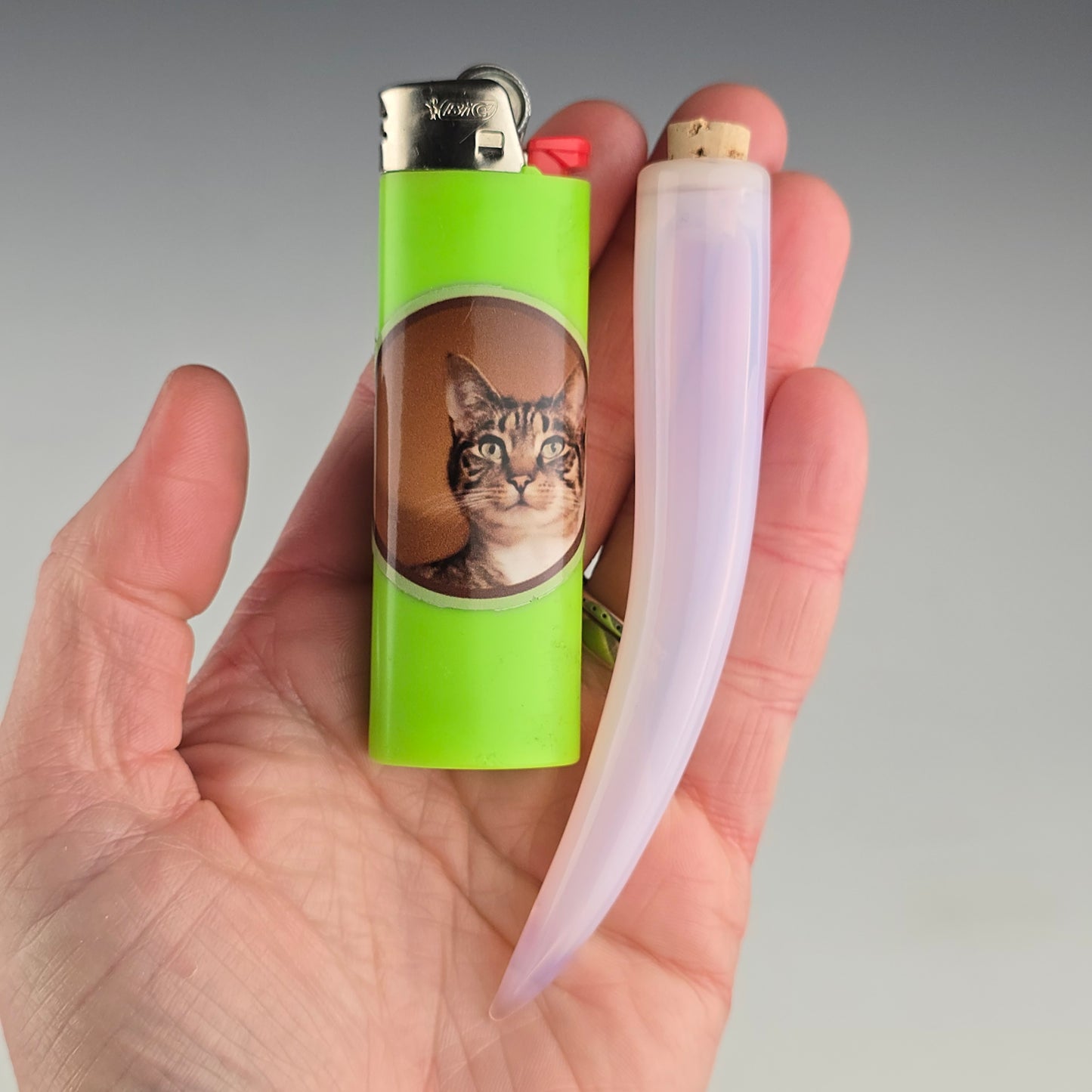 UV Glowstick on Blossom: 3.5"