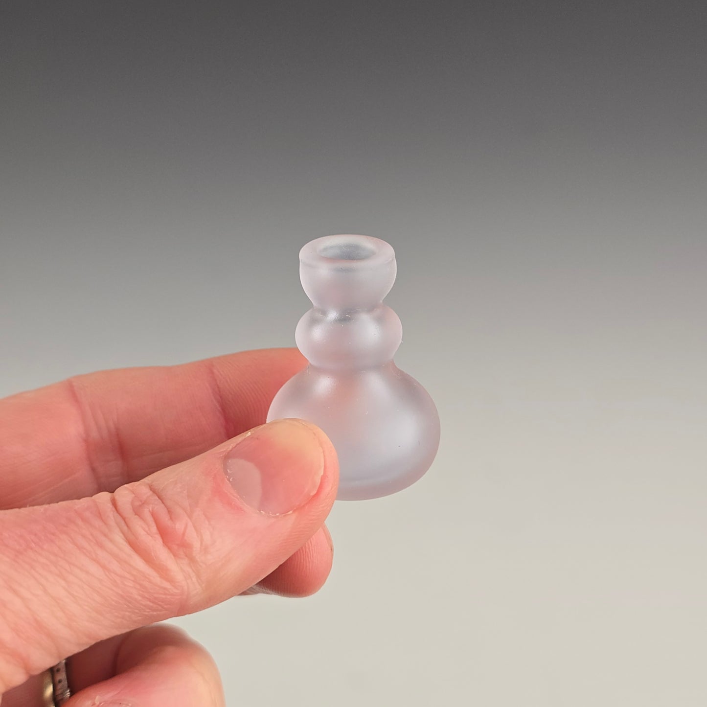 Pale Purple Whisker Vase: Frosted #2