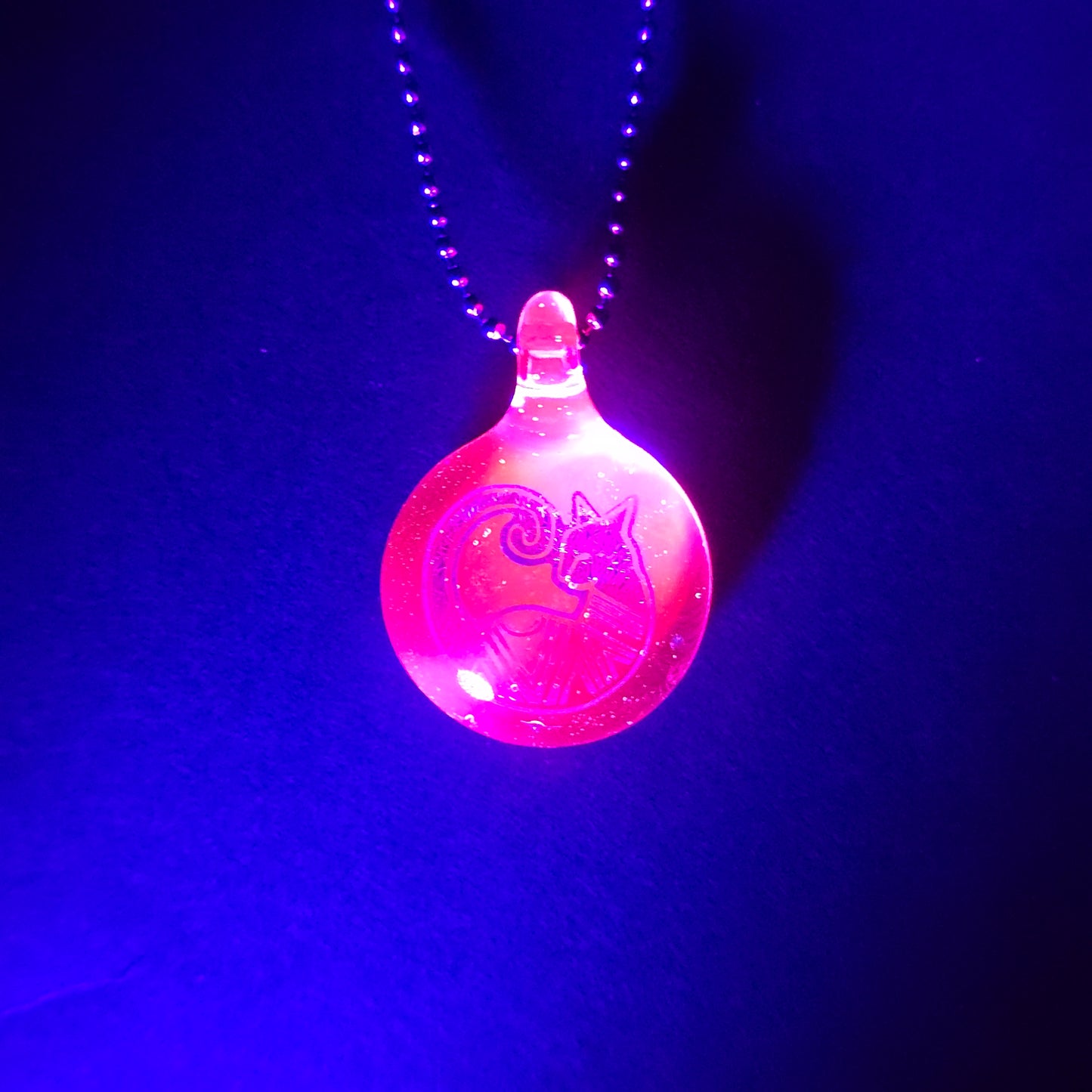 Rainbow Dichro Aztec Kitty: UV Lucy