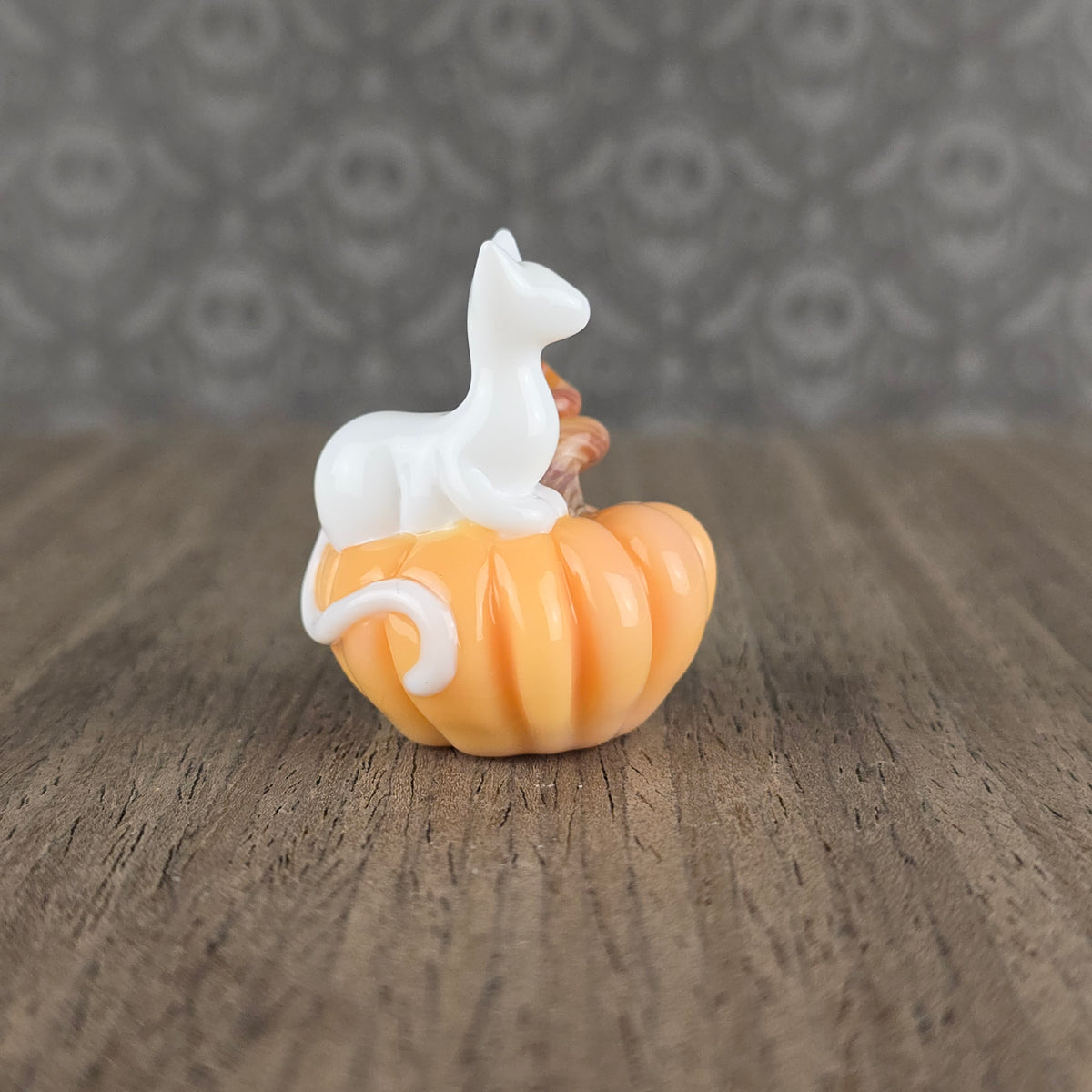 Chanterelle Pumpkin with Lotus Kitty Loaf