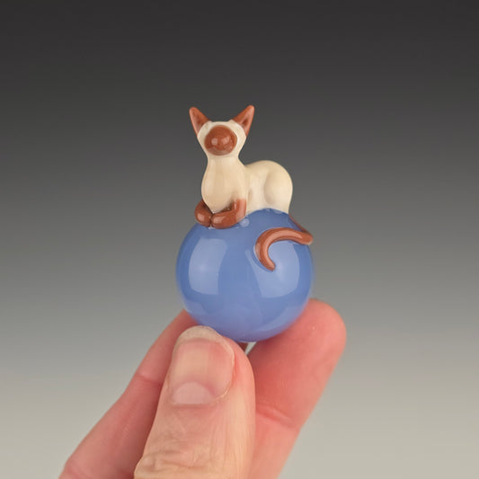 Siamese Loaf on Ether Meowble 26mm