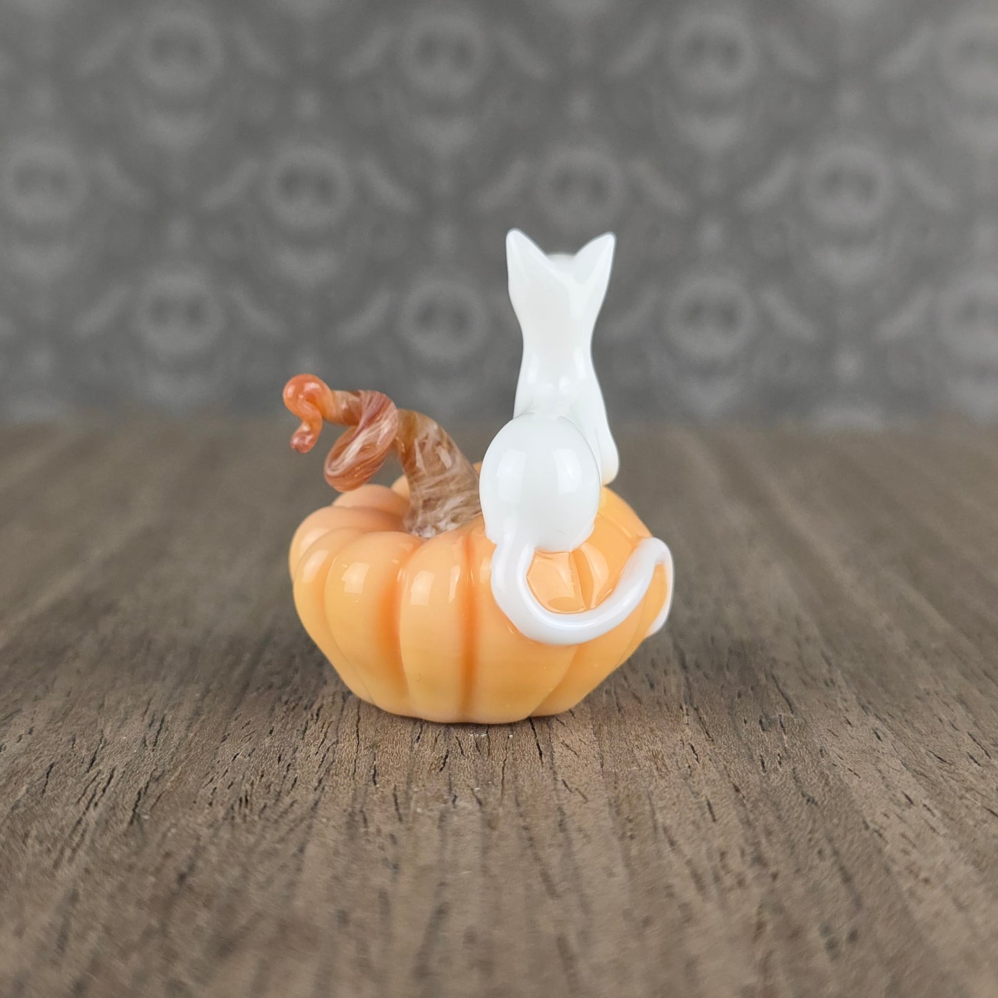 Chanterelle Pumpkin with Lotus Kitty Loaf