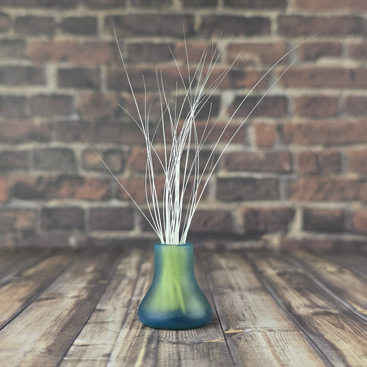 Whisker vase green frosted