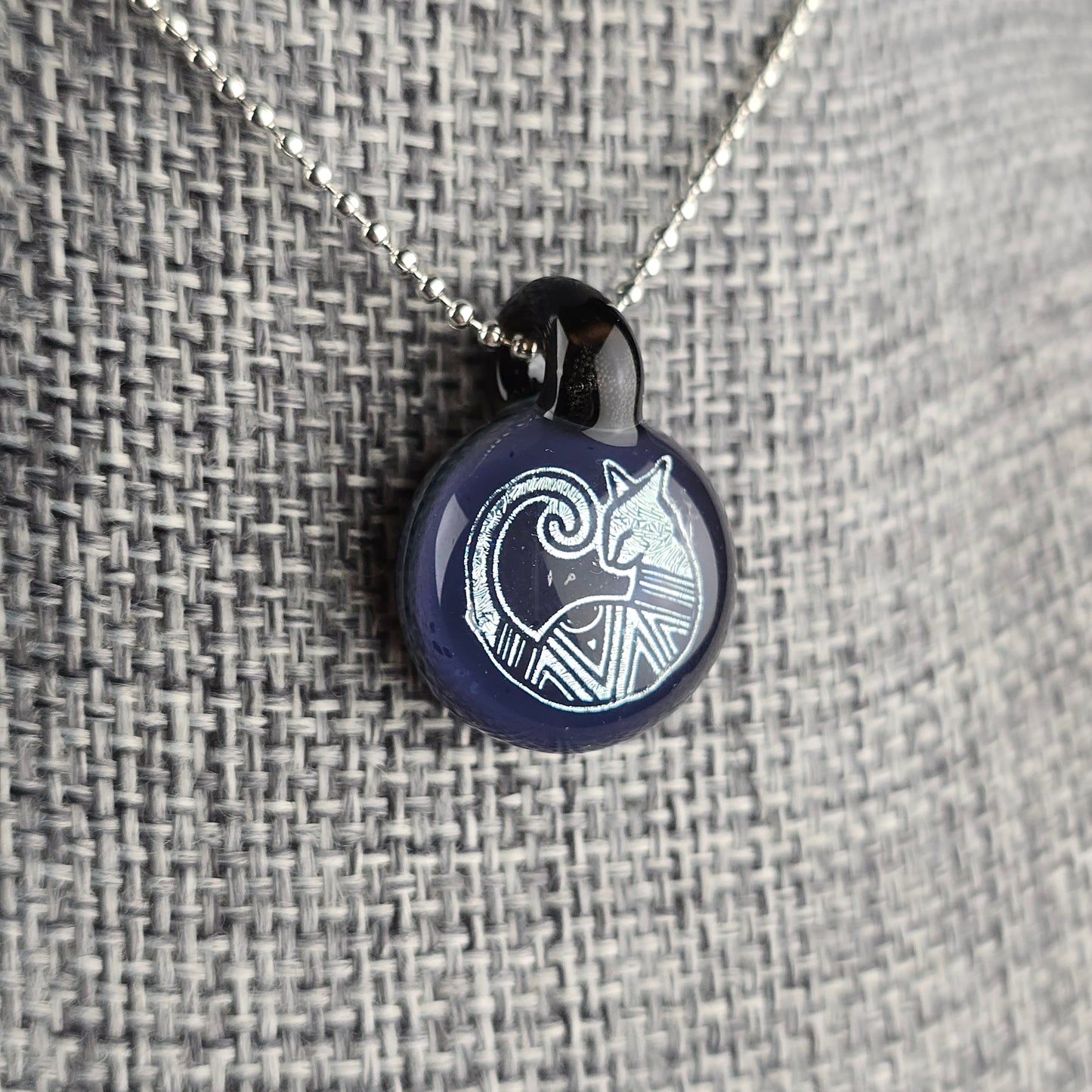 Mini Silver Dichro Aztec: Purple Sable