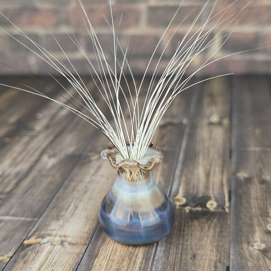 Agate Ruffle Top Whisker Vase