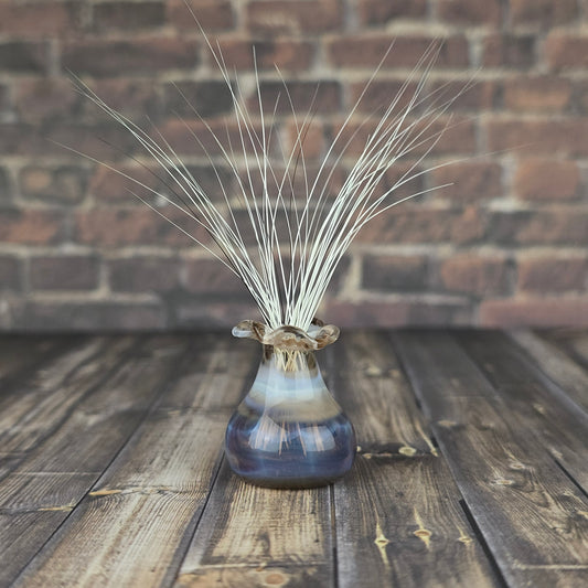 Agate Ruffle Top Whisker Vase