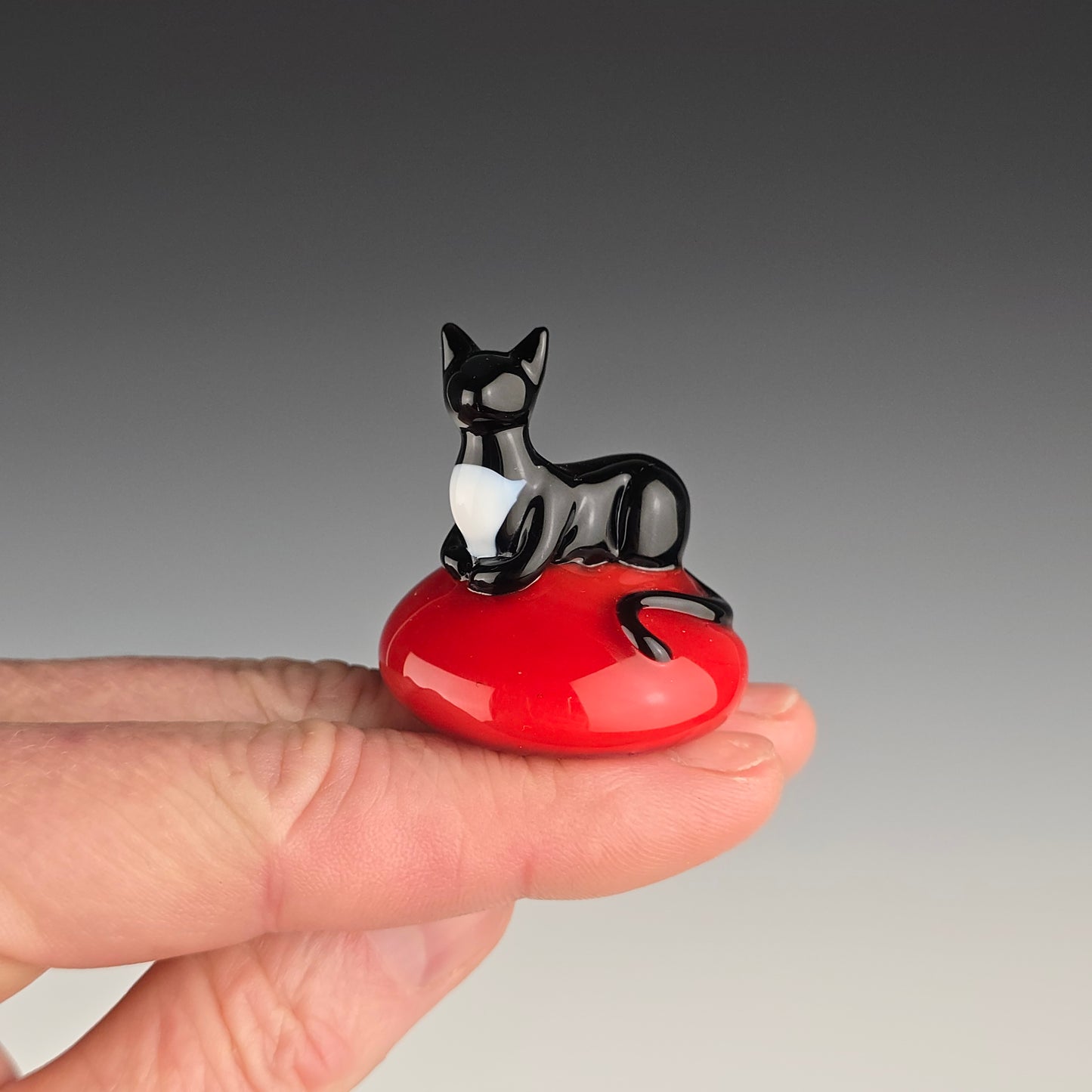 Tuxedo Statuette