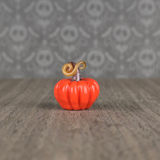 Pumpkin: Lava with Tan Stem