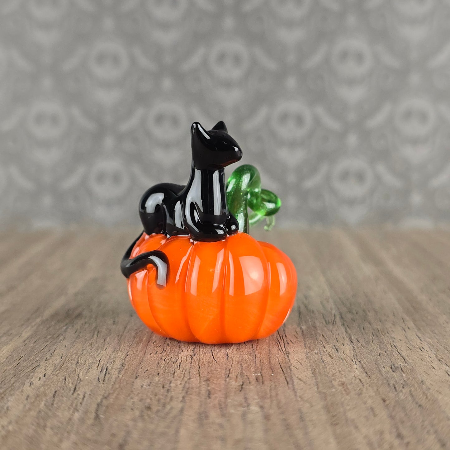 UV Pumpkin & Onyx Black Kitty Loaf