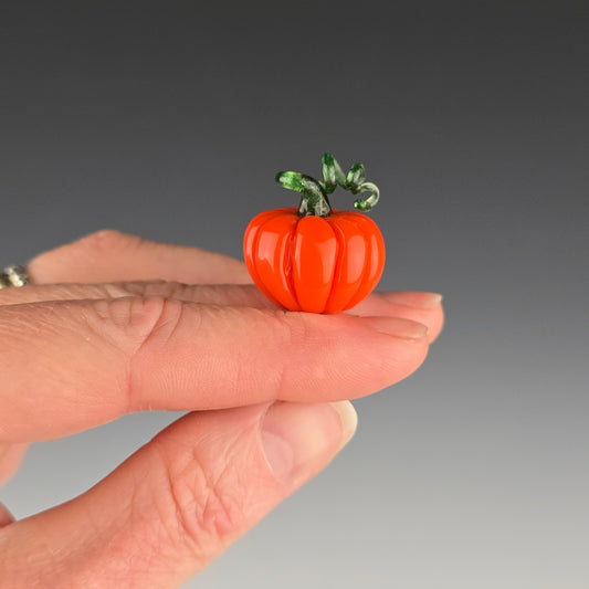 Pumpkin: Lava with Green Stardust Stem