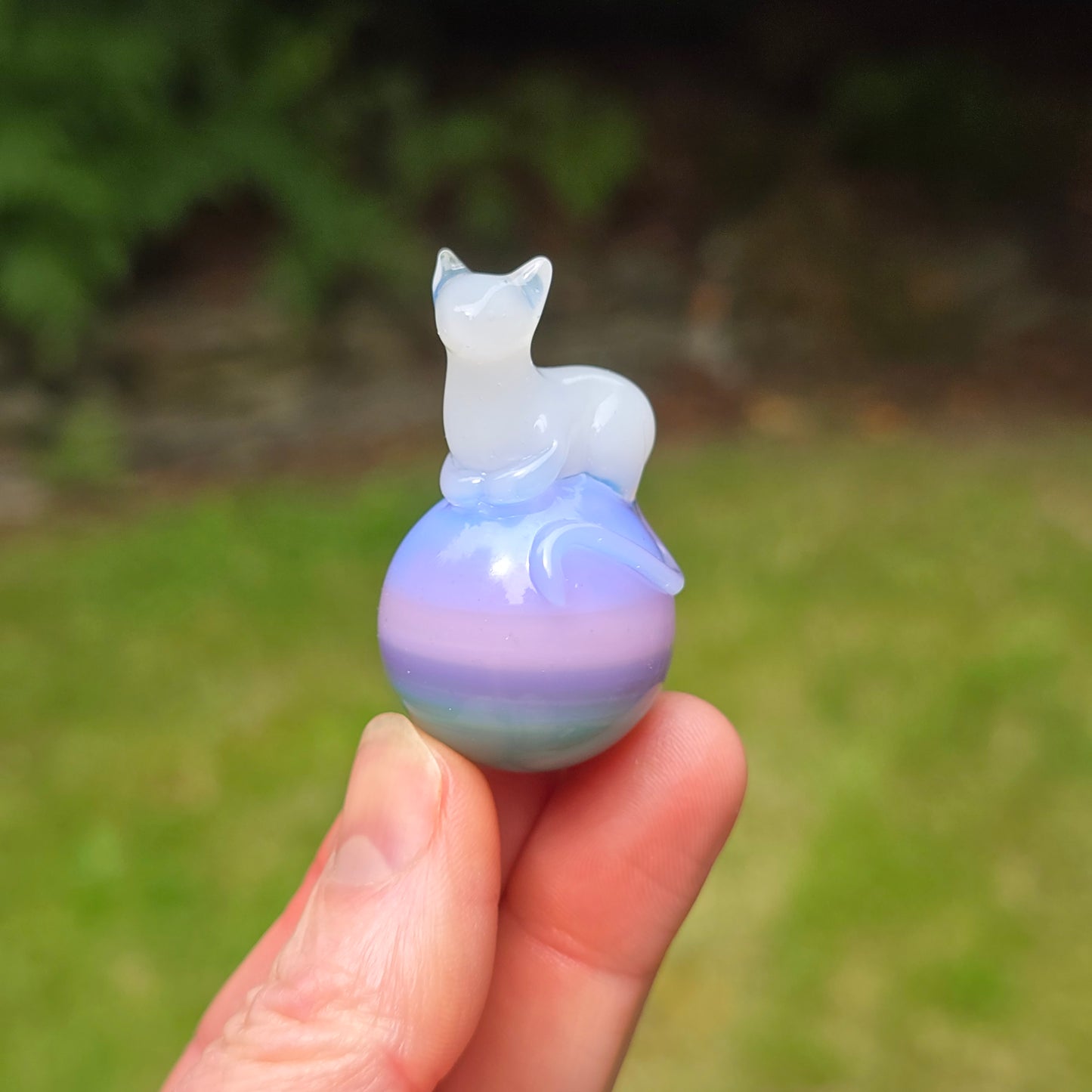 UV Glowstick Loaf on Pastel Mash Up Meowble 25.7mm