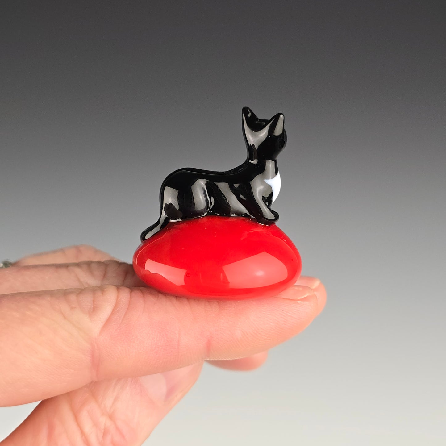 Tuxedo Statuette