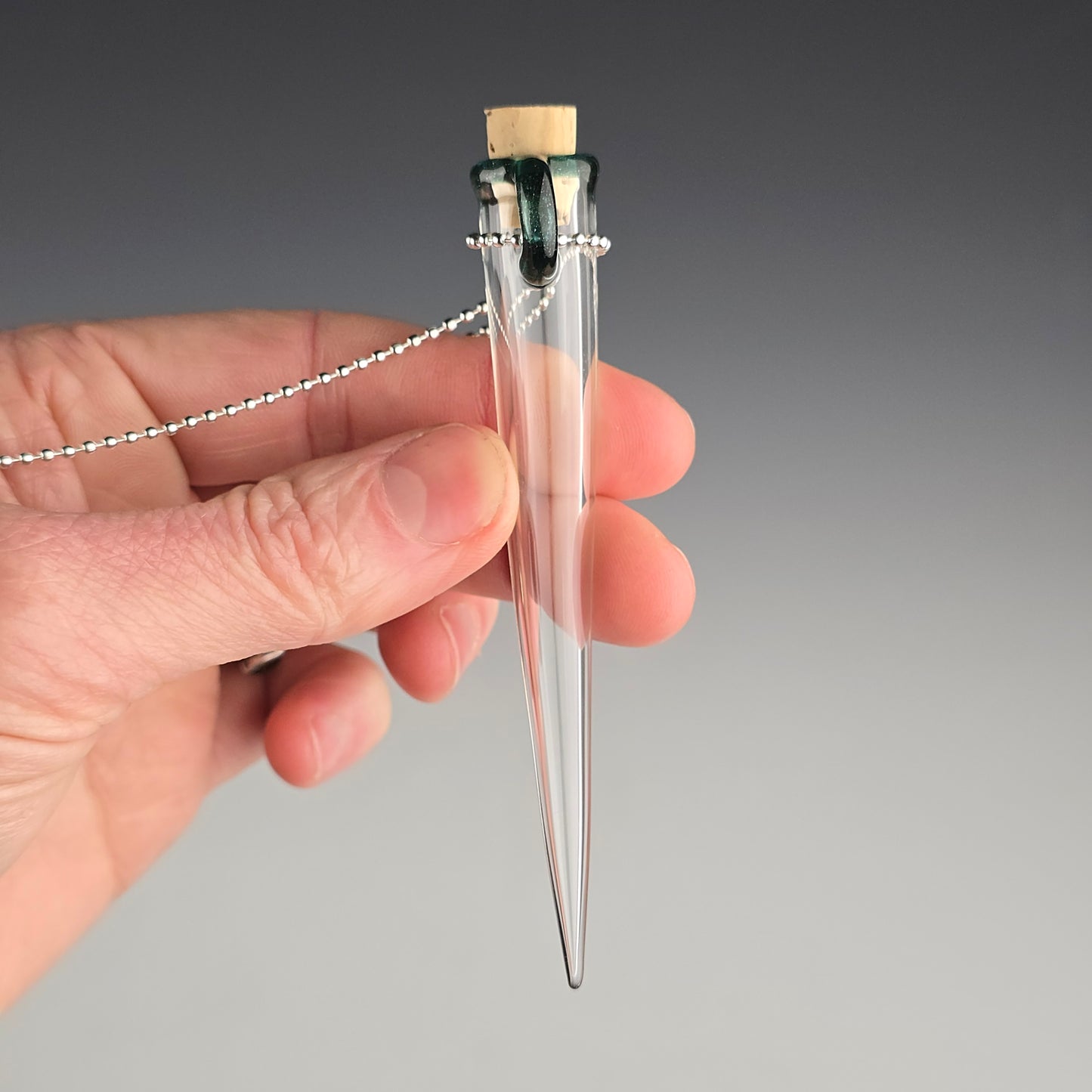 Hanging Whisker Keeper: Sapphire 3.25"