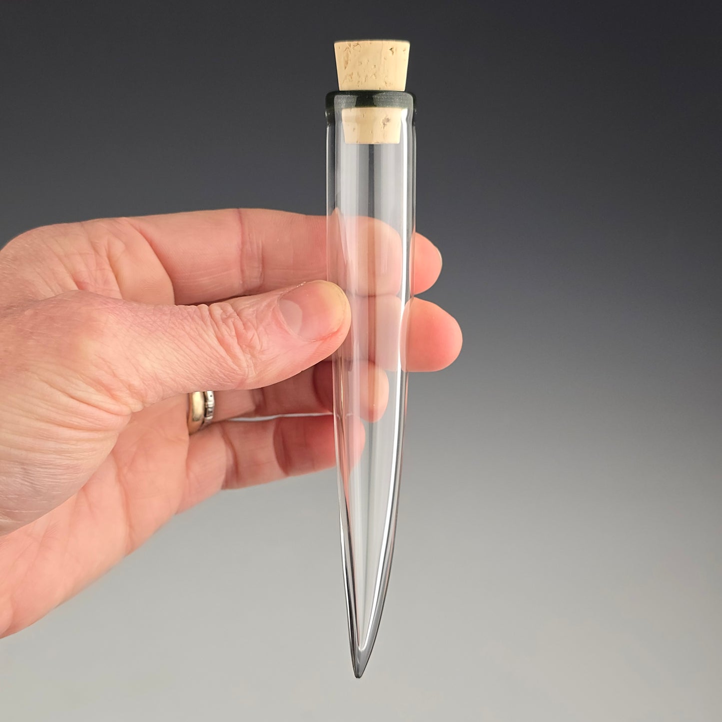 Sparkly Dark Green Whisker Keeper 4.25"