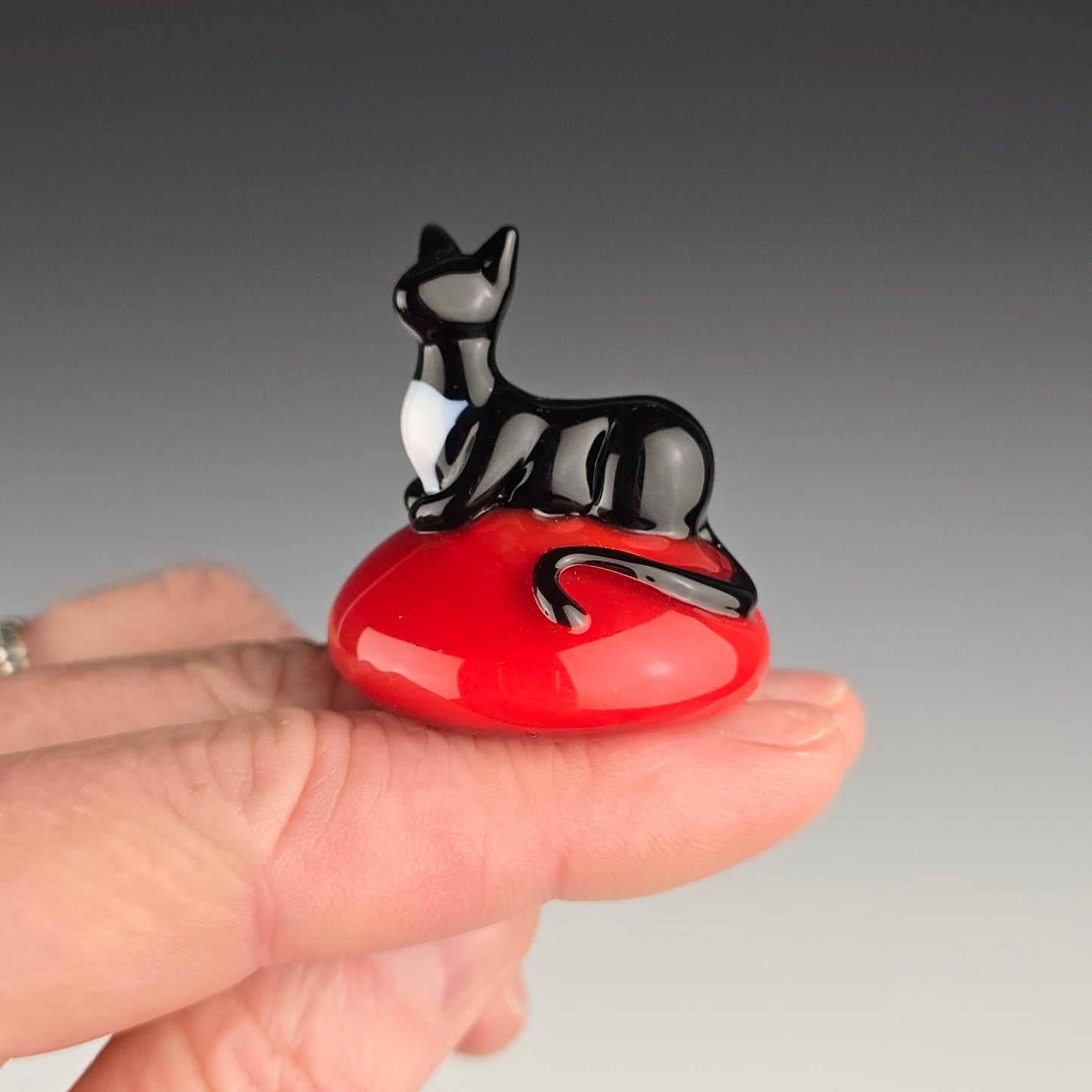 Tuxedo Statuette